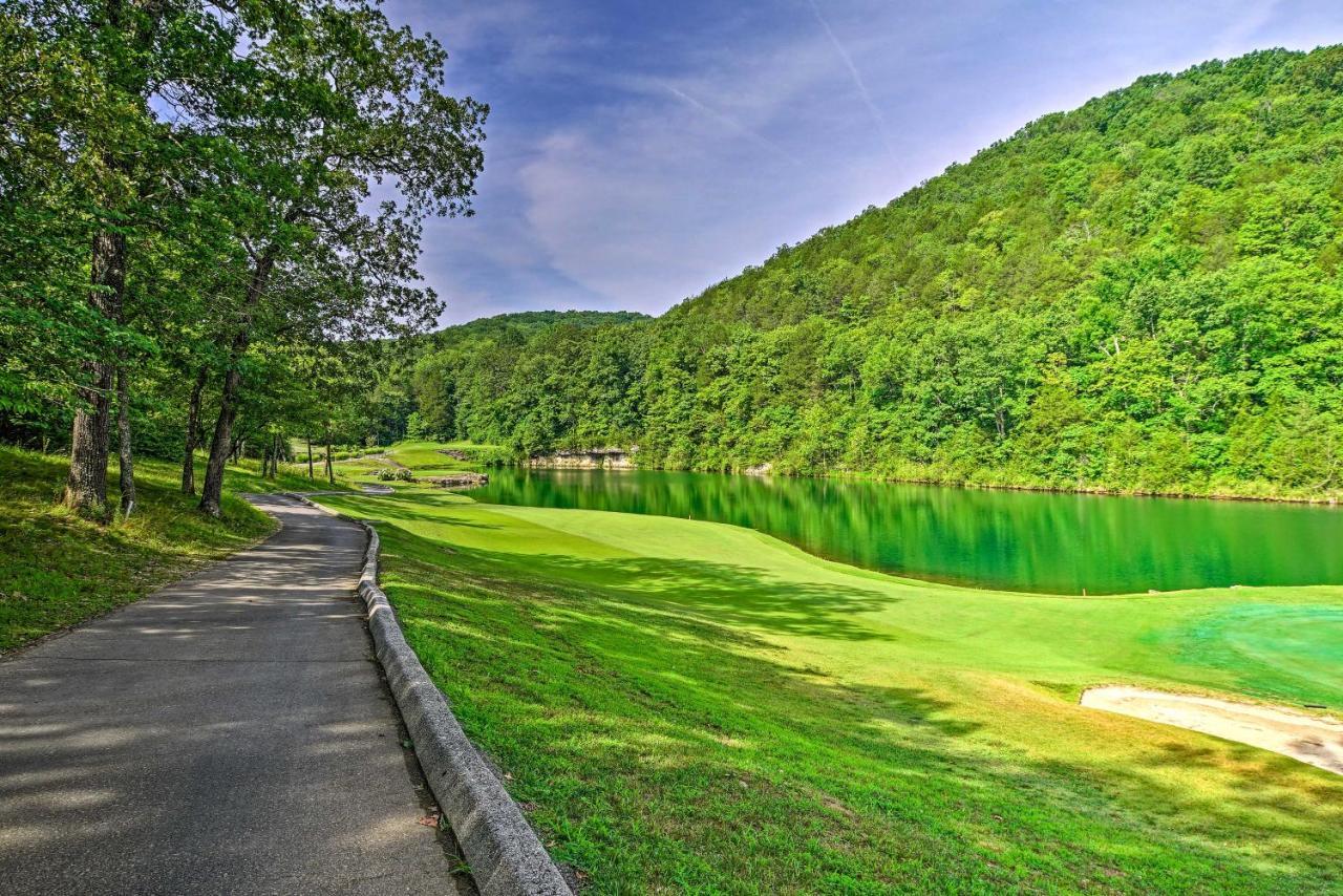 Branson West Cabin With Pool Access And Golfing Bagian luar foto